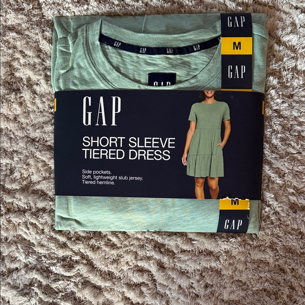 GAP Mint Short Sleeve Tiered Dress